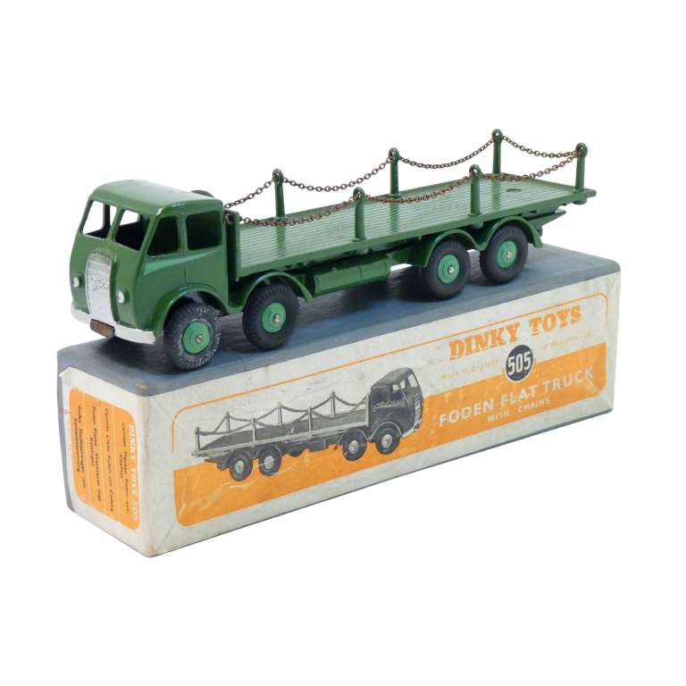 Dinky Toys Foden 505 1st Type Flat Truck with Chains